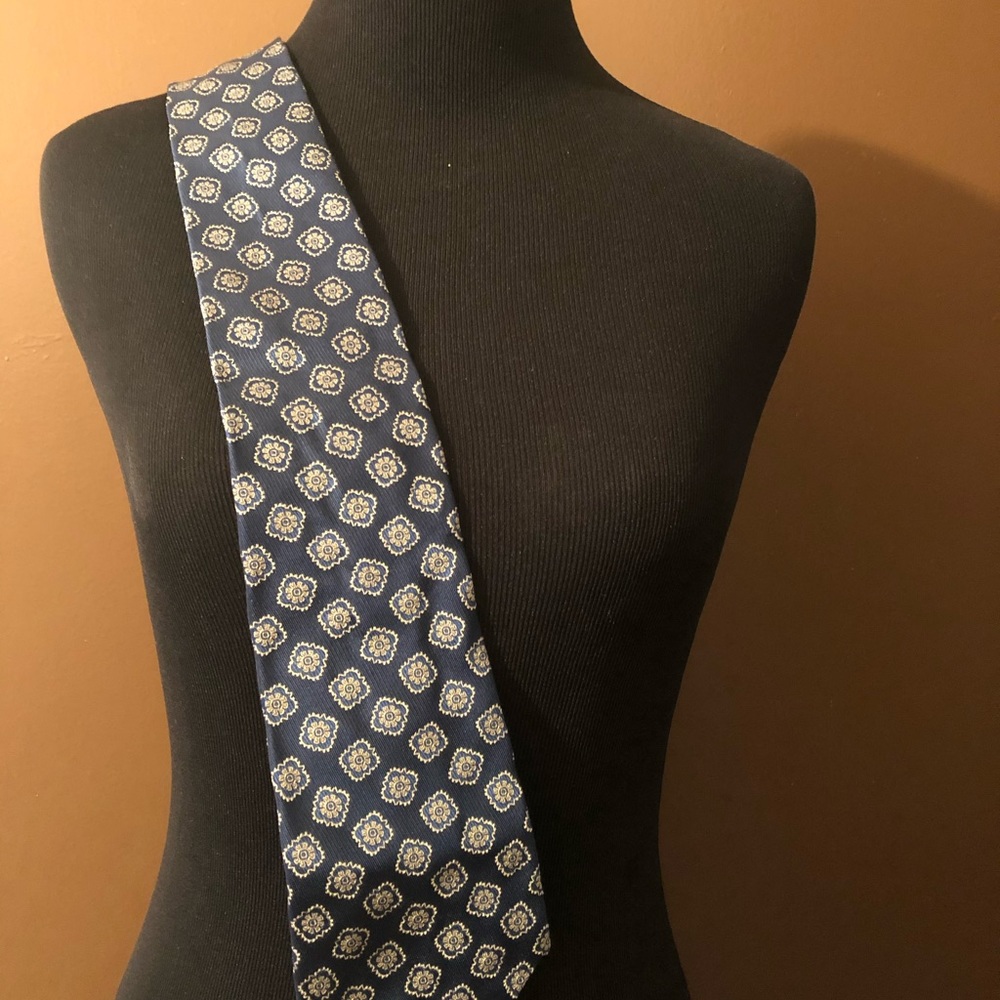 Chanel navy blue print 100% silk tie